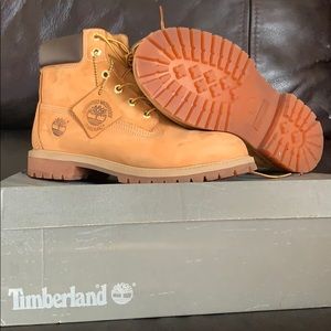 6” Classic wheat   TIMBERLANDS worn ONCE!
